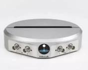 MOKU:Lab 专为新一代测试而设计的多功能精密设备缩略图 MOKU:Lab 专为新一代测试而设计的多功能精密设备缩略图